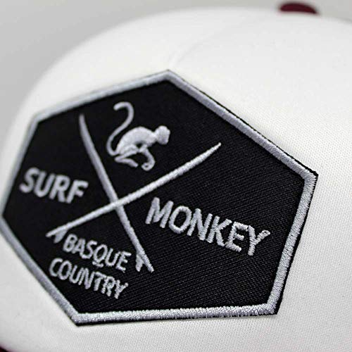 Gorra Tipo Trucker - Visera curvada - talla única - Gorra ajustable Snapback - Parche bordado Surf Monkey - Diseño de 5 paneles con espuma - Envío Gratis - Surfing the Basque Country (Burdeos / Negra)