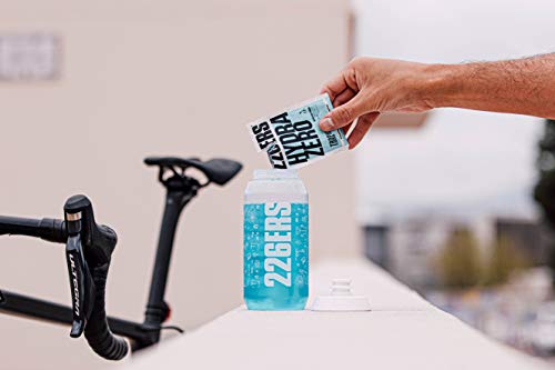 226ERS Bidón de Ciclismo Superligero Knolling Blanco para Hidratación, BPA Free - Una Botella de 550 ml