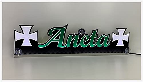 Cartel luminoso LED para camión o camión, acrílico, grabado con nombre y cruz de hierro, por ejemplo, "Aneta" verde y blanco, texto y color personalizable, 12/24 V (50 x 15 cm aprox.)