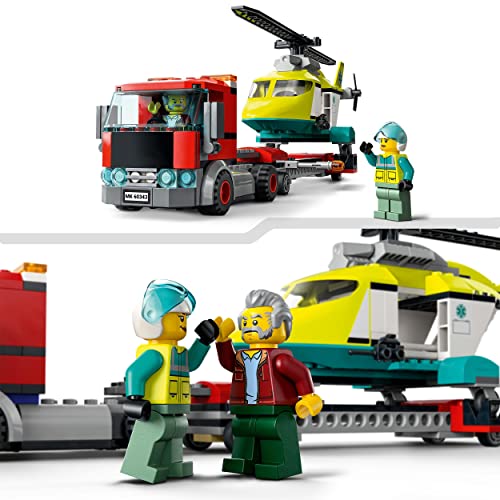 LEGO 60343 City Transporte del Helicóptero de Rescate con Camión de Juguete y Mini Figuras, Regalo para Niños 5 Años