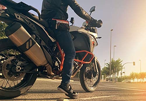 Moto alta? No problem - Upbikers, es un accesorio para el motorista para llegar mejor al suelo en la moto. Aumenta altura en botas y zapatillas de moto de hombre o mujer, 4 cm de altura sin alzas
