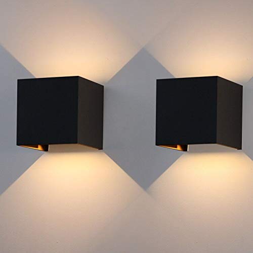 Klighten Lámpara de pared LED, paquete de 2 luces de pared para exteriores, haz de luz ajustable, 12 W, blanco cálido, IP 65 para interiores y exteriores, color negro