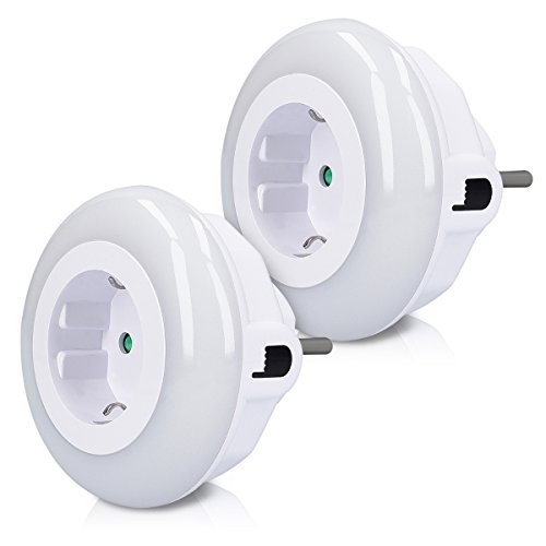 kwmobile 2x Luz nocturna LED con enchufe integrado - Set de 2 luces para habitación de niño con sensor crepuscular - Lámparas con cambio de color