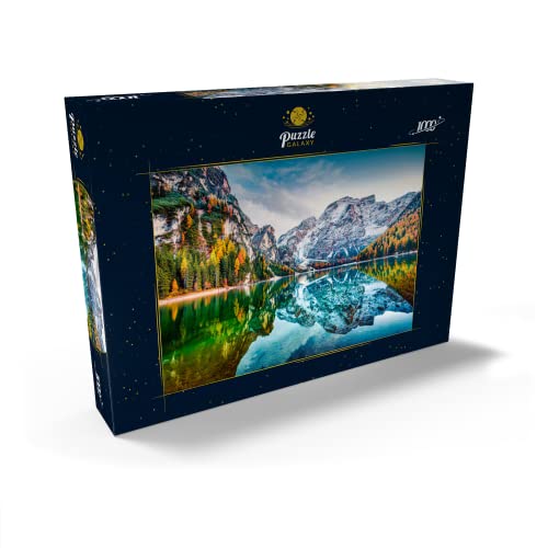 Primeras Nieves En El Lago Braies. Colorido Paisaje Otoñal En Los Alpes Italianos - Premium 1000 Piezas Puzzles - Colección Especial MyPuzzle de Puzzle Galaxy