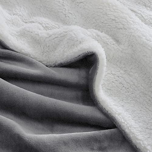 Wavve Manta Sherpa Franela Reversible 130x150 cm, Manta Polar Pequeña para Cama 80, Manta Felpa de Sofá, 100% Microfibra, Suave, Caliente, Transpirable para Invierno (Gris)