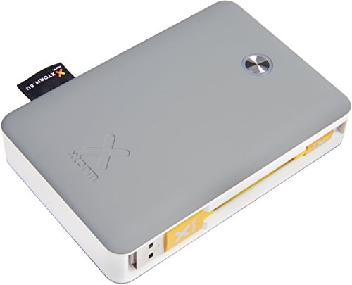 Xtorm XB201U Power Bank Explore - Batería Externa (9,000 mAh, 2,4 A de Salida, 2 Puertos USB, Quick Charge 3.0, Cable Micro USB), Color Gris y Blanco