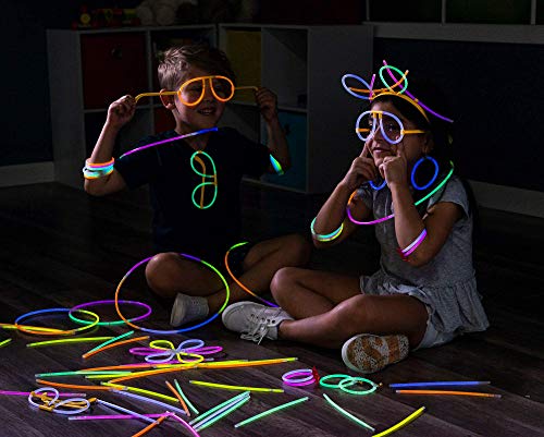 Paquete de Fiesta de barritas Luminosas con Conectores – Suministros de Luces de Colores para Todo Tipo de Fiestas, cumpleaños y Festivales | Pulseras Brillantes, Pendientes y anteojos.