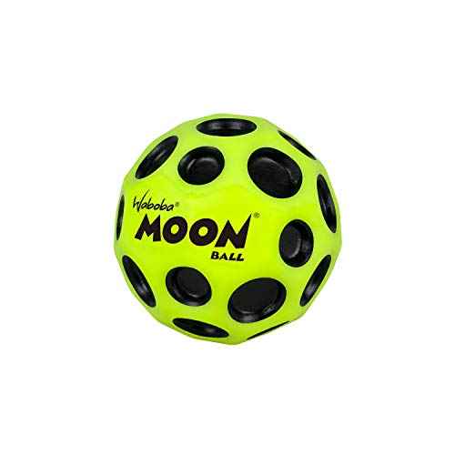 Waboba Moon Pelota de Goma para Interiores y Exteriores, Juego para Niños de Todas las Edades y Adultos, Juguete de Estimulación Sensorial - Amarillo (6.3cm)