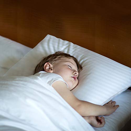 Utopia Bedding Almohada para Niños (Juego de 2), 33 x 45 cm Almohada para Bebés Pequeños con Exterior de Polialgodón, Almohadas Transpirables y Suaves (13'' x 18'')