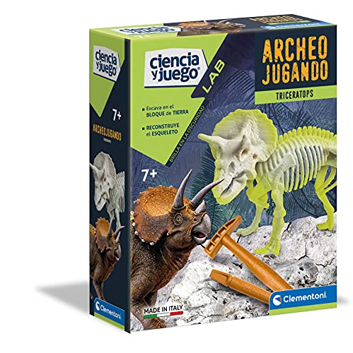 Clementoni - Arqueojugando Triceratops fosforescente - juego científico para excavar y montar dinosaurios a partir de 7 años, juguete en español (55031)